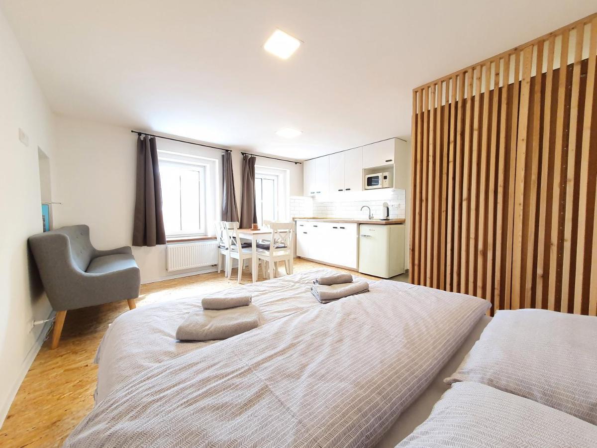 Apartmany U Muzea Horni Blatna Bagian luar foto