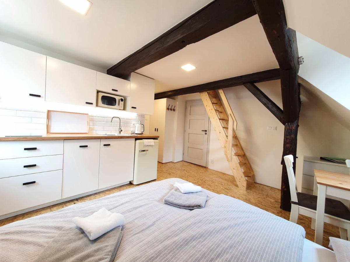 Apartmany U Muzea Horni Blatna Bagian luar foto
